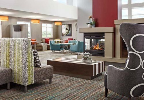 Hotel By Marriott Milwaukee West 3*