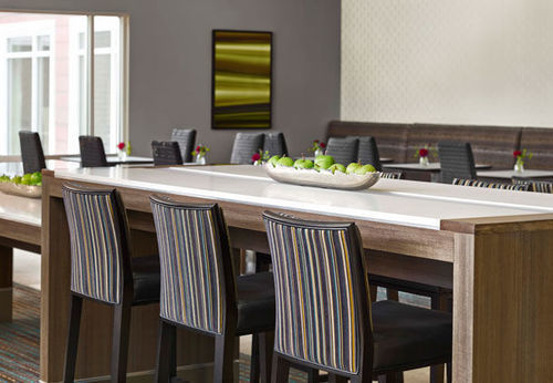 By Marriott Milwaukee West 3* Wauwatosa