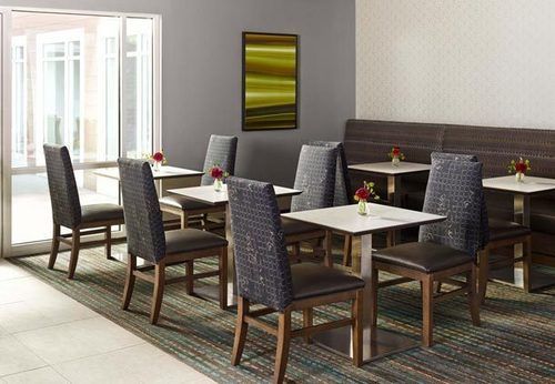 By Marriott Milwaukee West 3* Wauwatosa